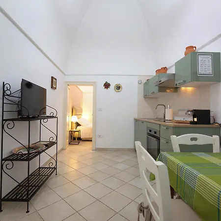 Sogno D'epoca 1822 Bed & Breakfast Monopoli